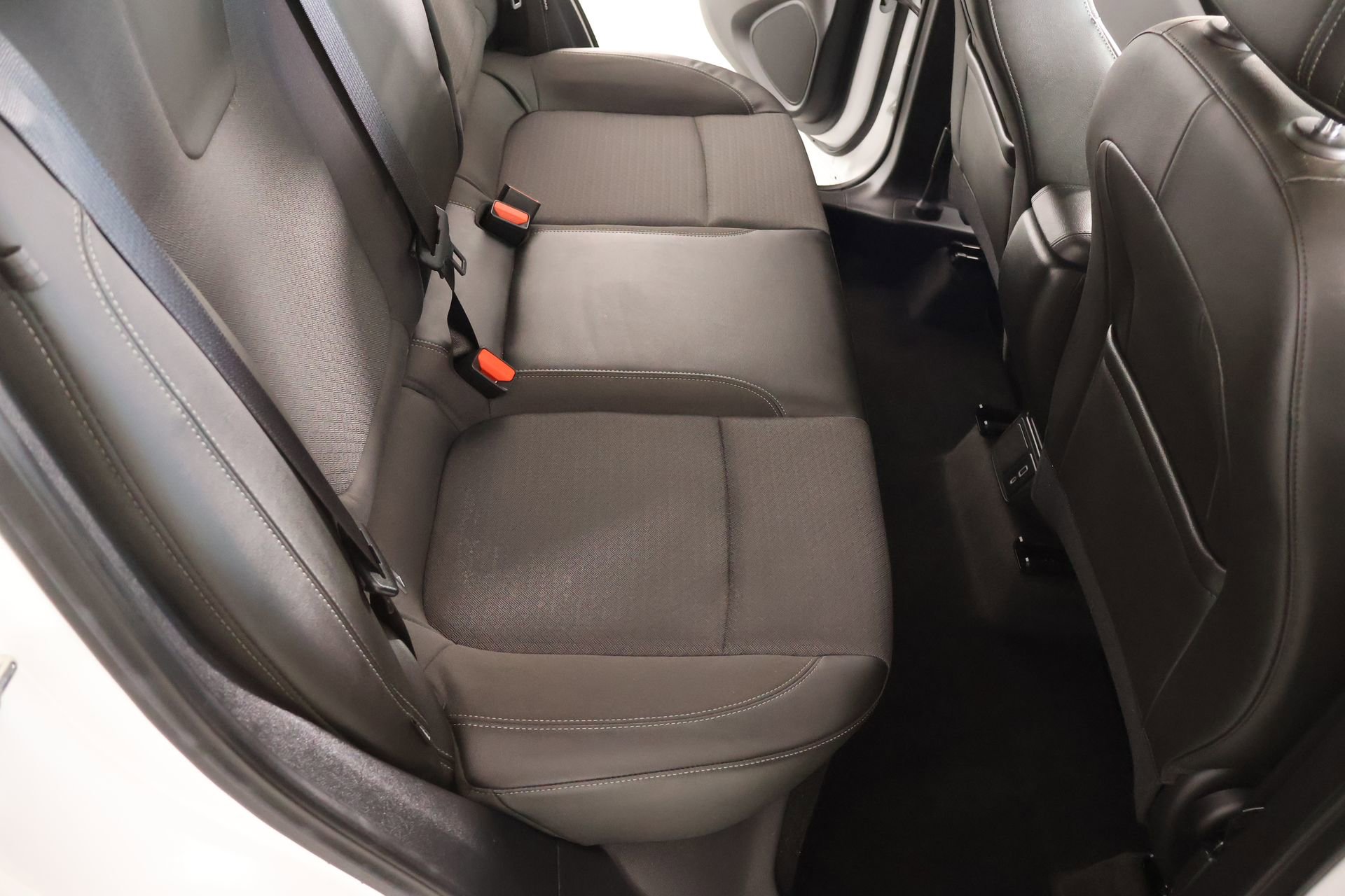 Used 2024 Buick Encore GX Preferred image 13