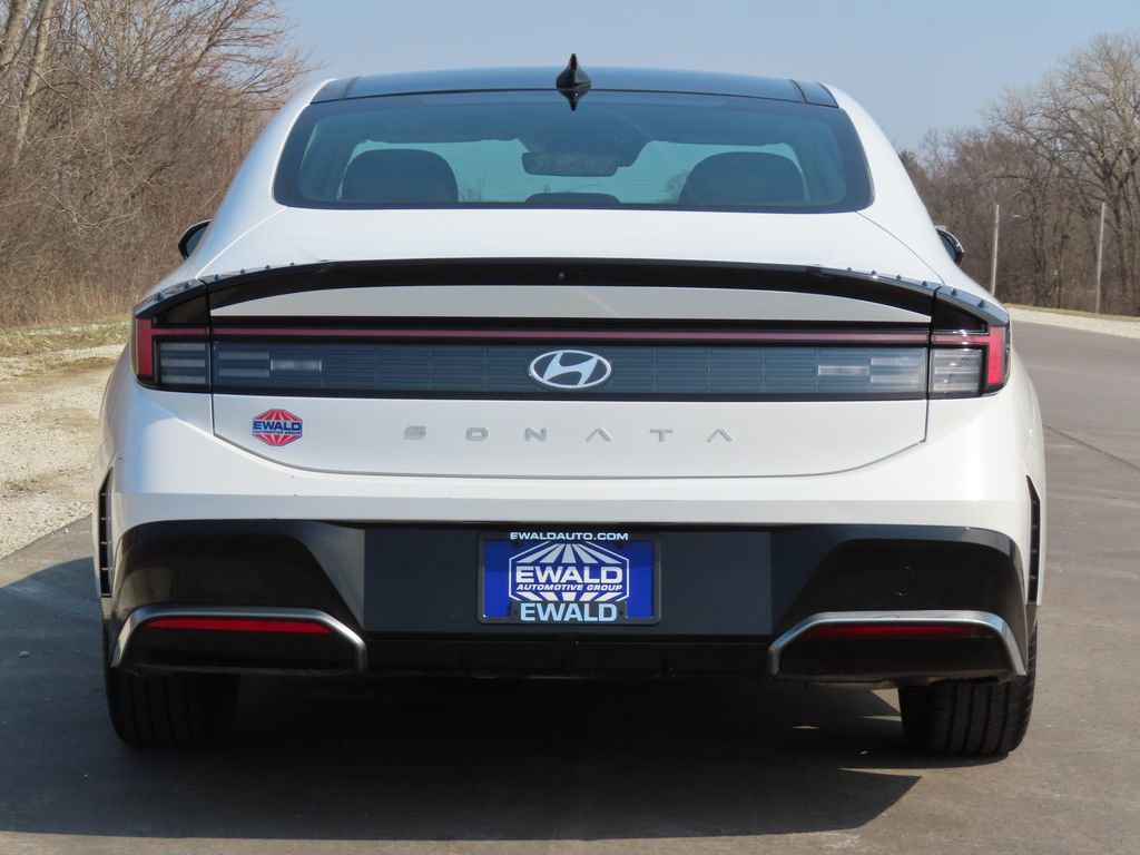 Used 2024 Hyundai Sonata SEL w/ Convenience Package image 14