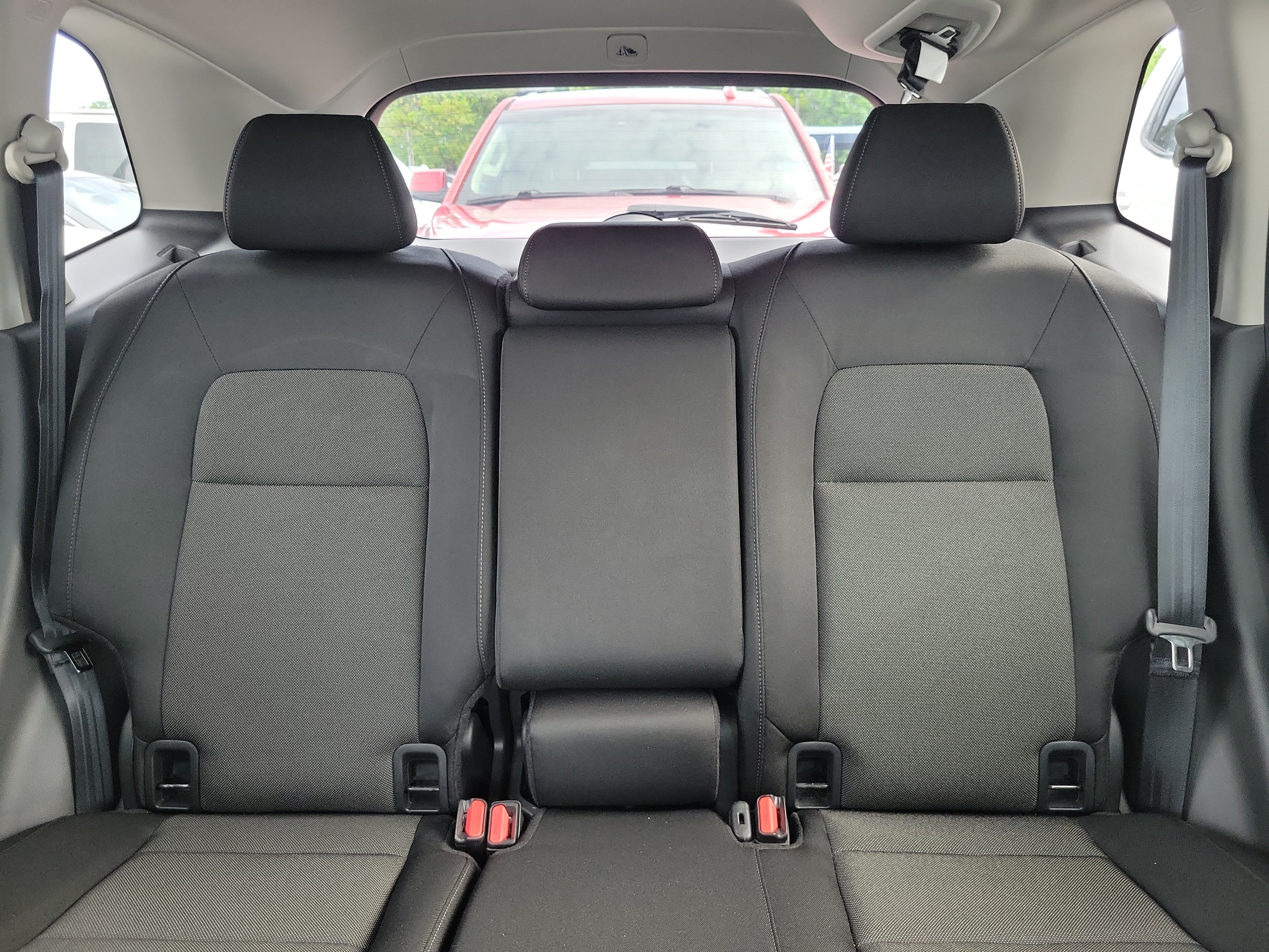 Used 2025 Honda CR-V LX image 14