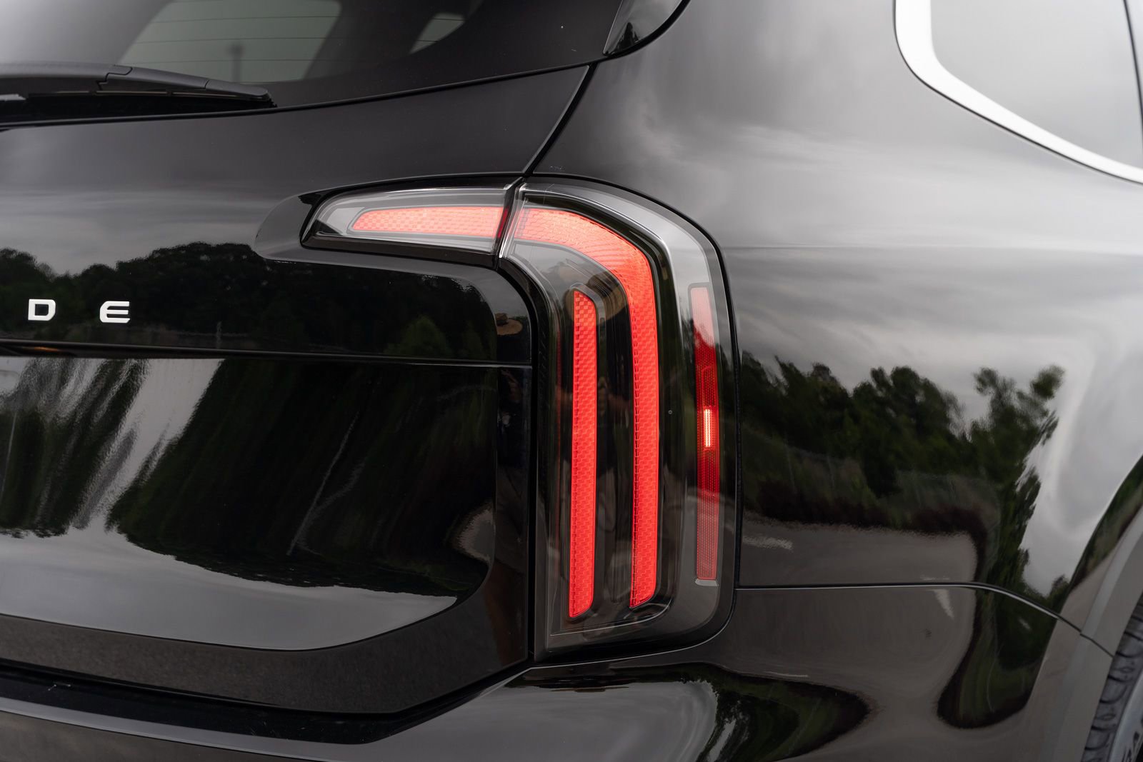Used 2024 Kia Telluride SX FWD image 13