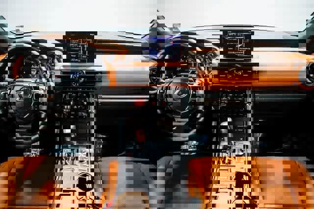 Used 2025 Lexus IS 300 F Sport image 11