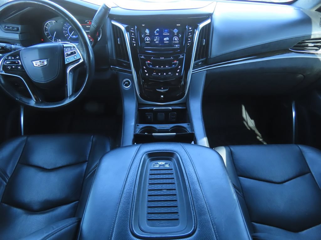 Used 2020 Cadillac Escalade Platinum AWD/4WD image 10