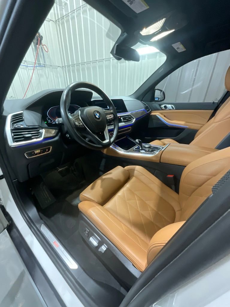 Used 2023 BMW X5 xDrive40i w/ Premium Package image 9