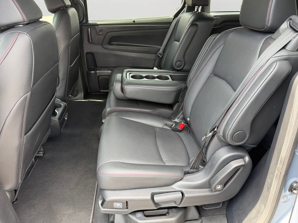 Used 2025 Honda Odyssey Sport-L image 15
