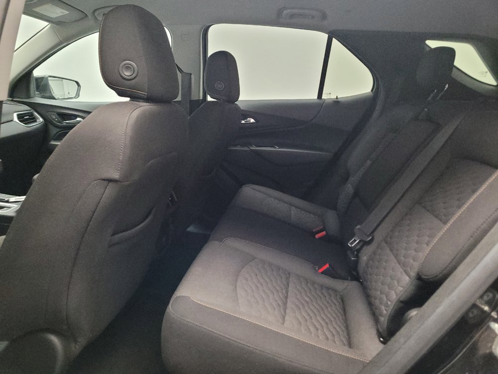 Used 2018 Chevrolet Equinox LT FWD image 18