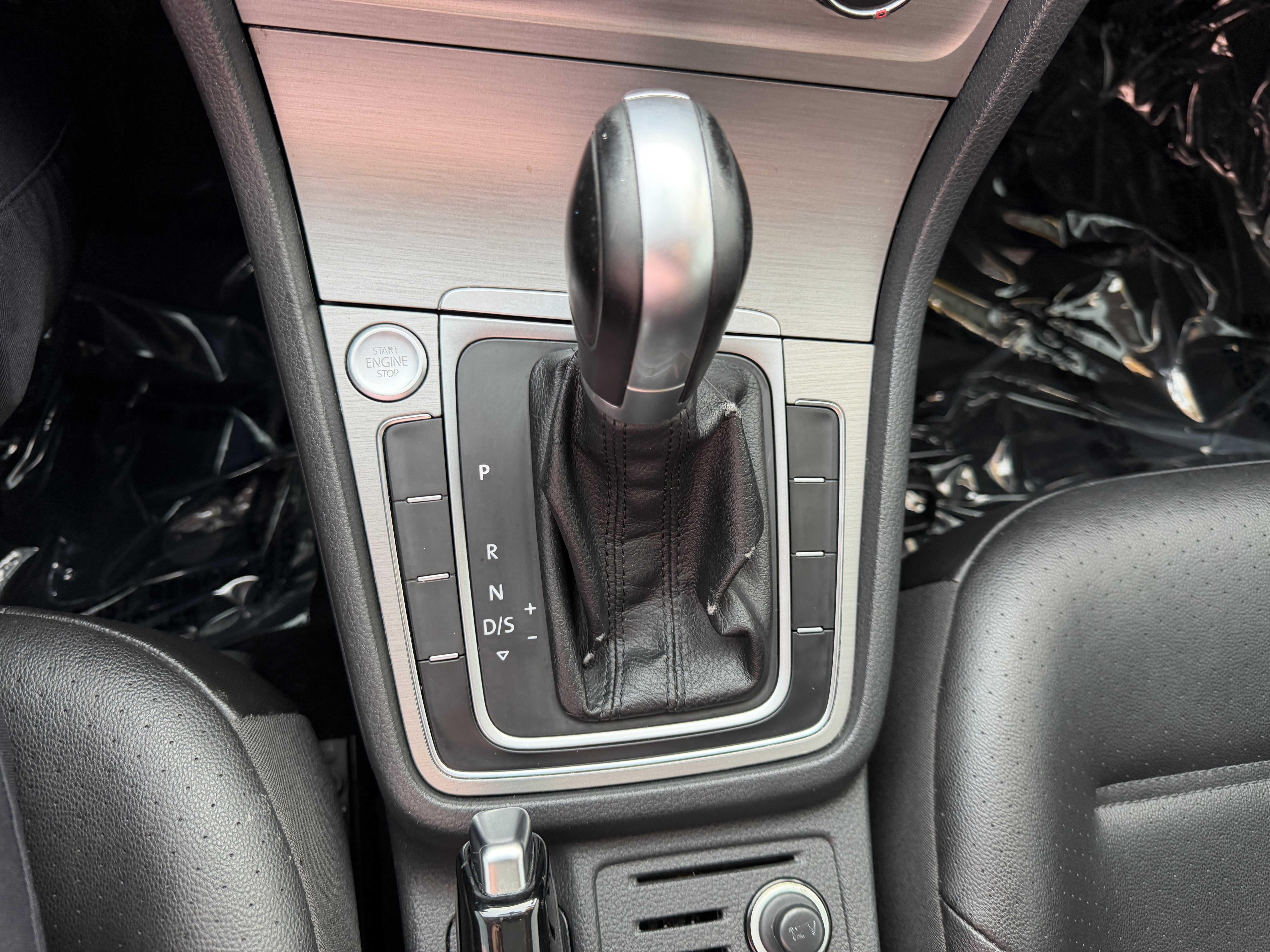 Used 2017 Volkswagen Golf Wolfsburg Edition FWD image 20