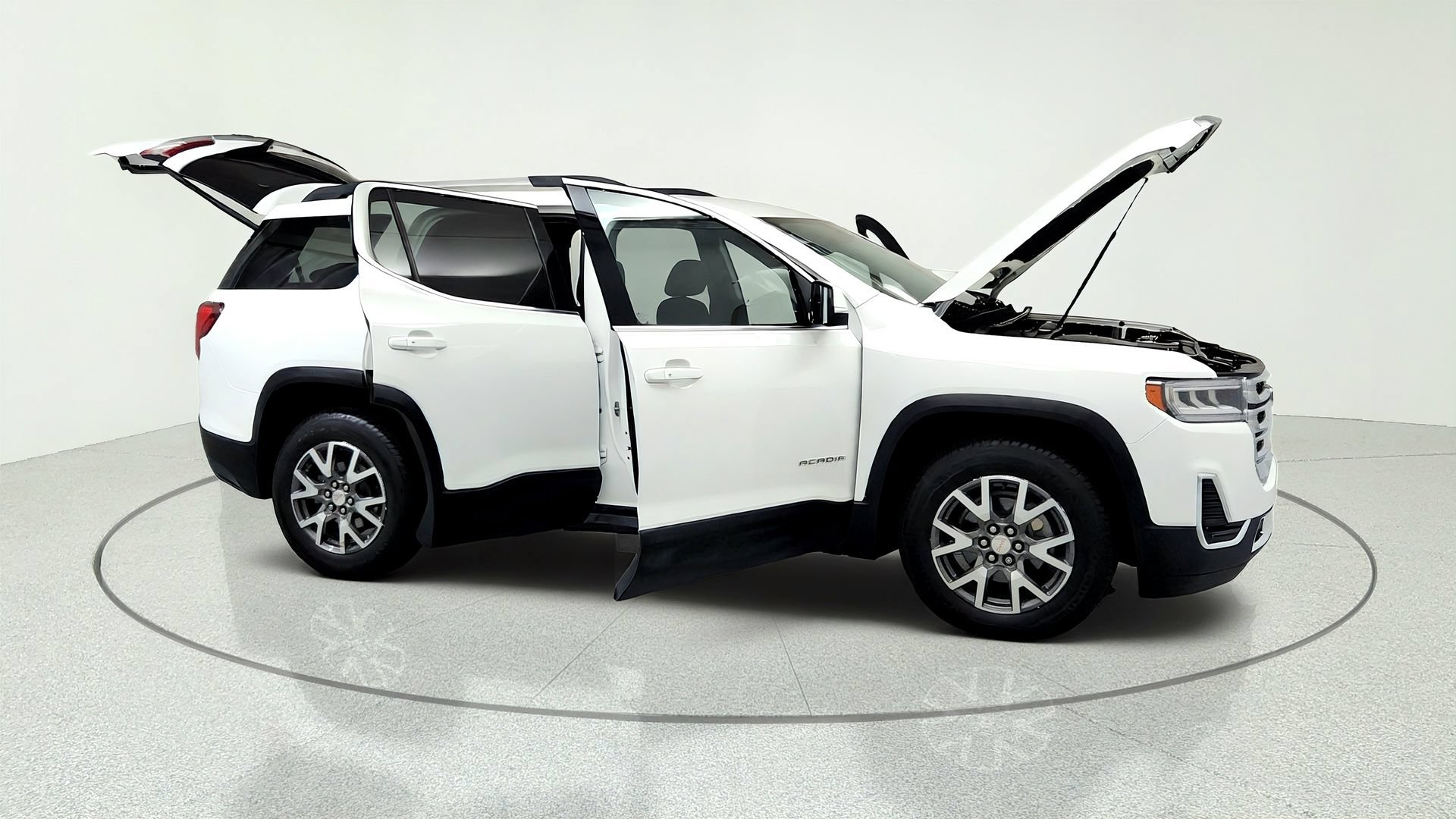 Certified 2020 GMC Acadia SLE w/ Driver Convenience Package AWD/4WD image 14