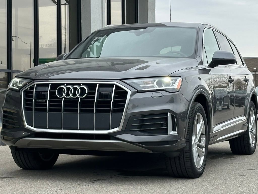 Used 2021 Audi Q7 2.0T Premium Plus w/ Executive Package image 4