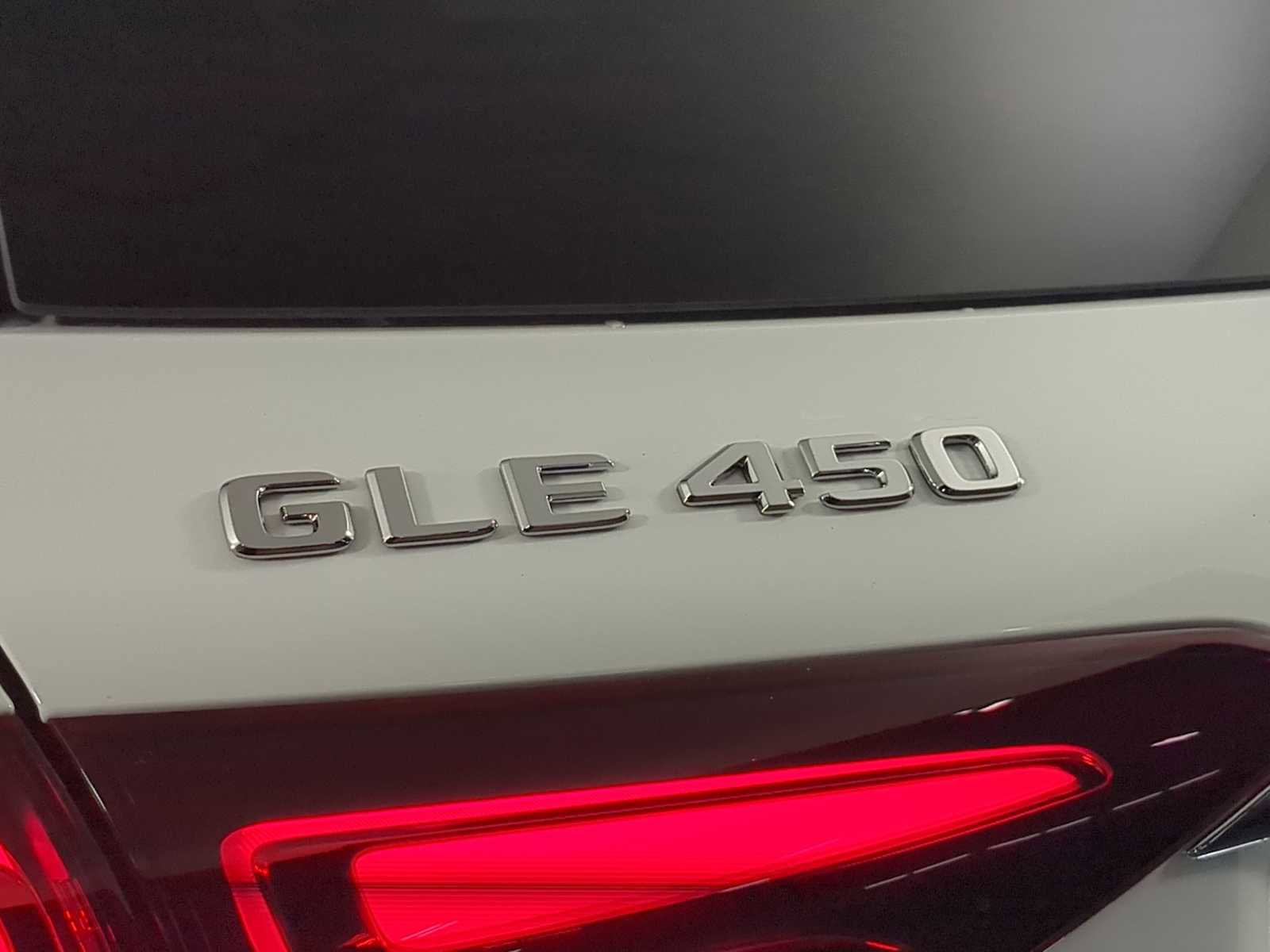 New 2026 Mercedes-Benz GLE 450 4MATIC image 11