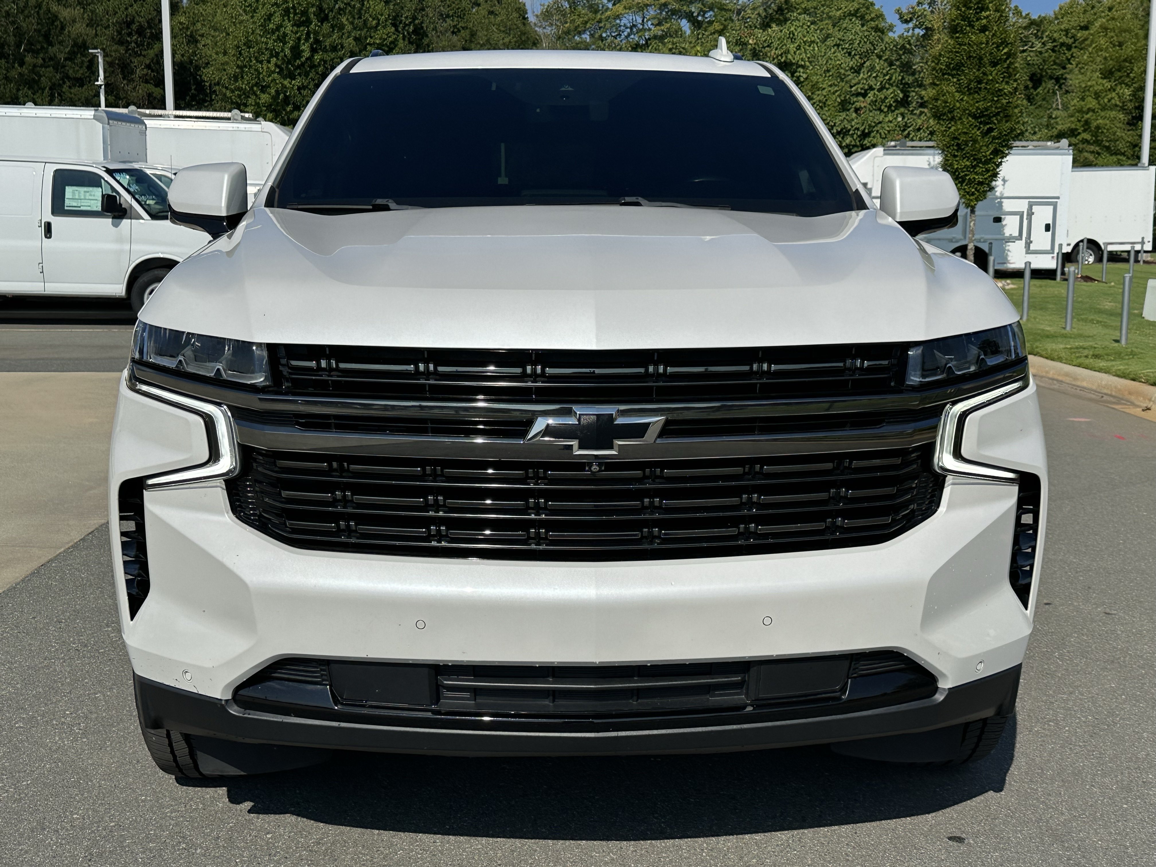 Used 2022 Chevrolet Tahoe RST w/ Luxury Package AWD/4WD image 5
