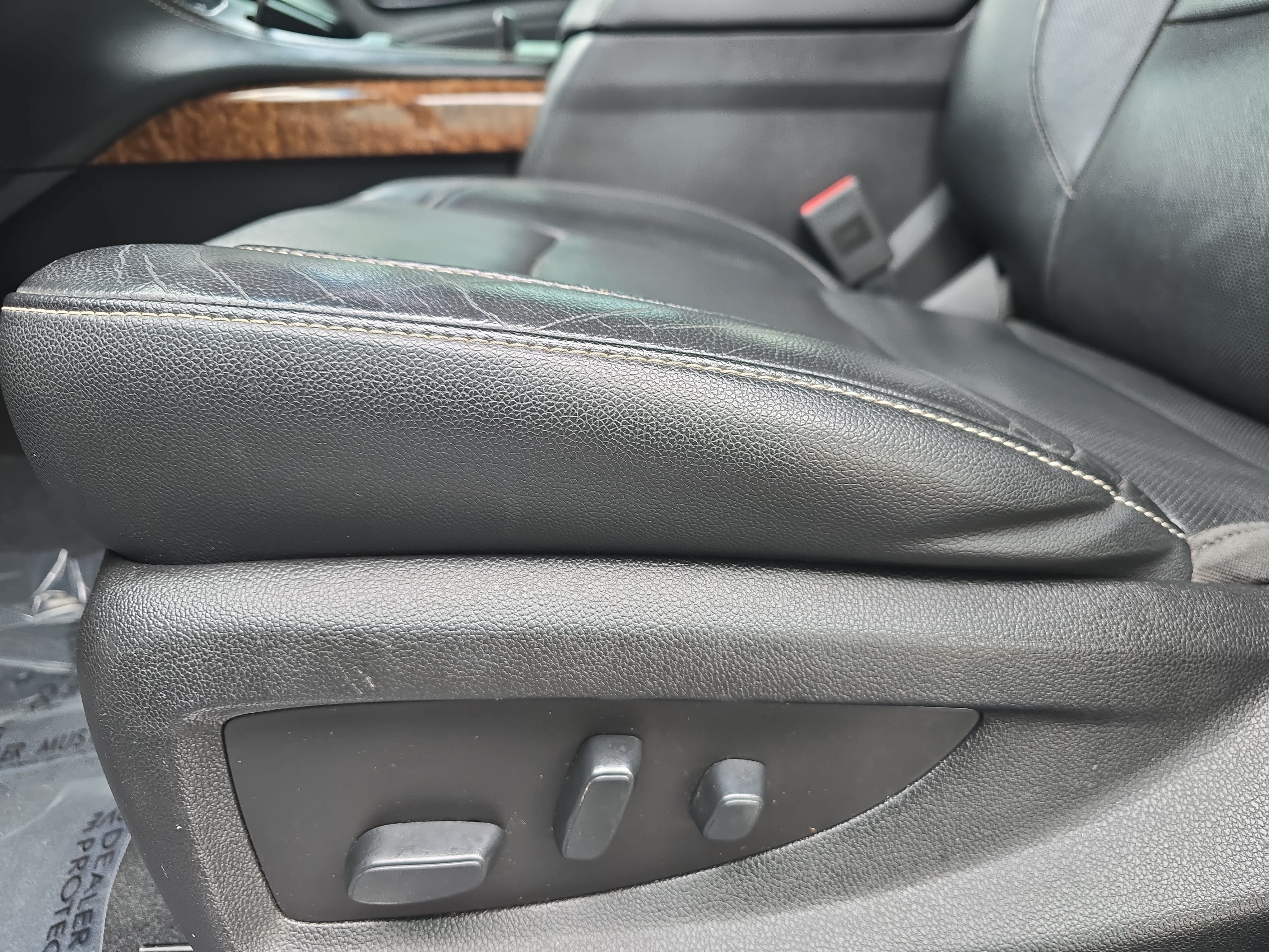 Used 2019 Chevrolet Tahoe Premier AWD/4WD image 25