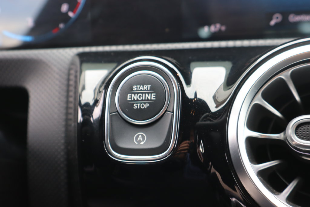 Used 2021 Mercedes-Benz CLA 250 4MATIC image 10