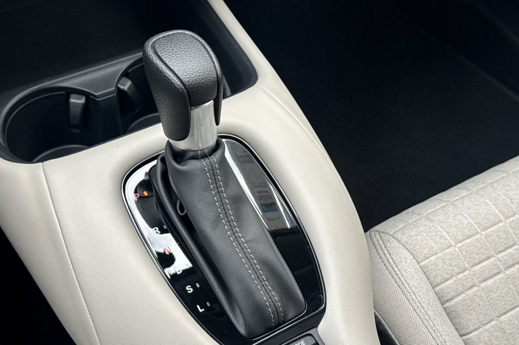 Certified 2025 Honda HR-V LX image 23