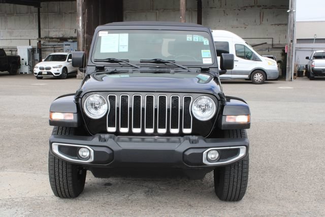 Used 2022 Jeep Wrangler Unlimited Sahara AWD/4WD image 2