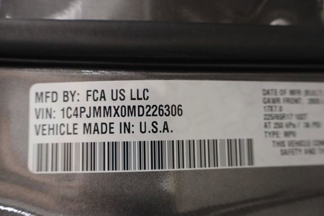 Used 2021 Jeep Cherokee Latitude Lux w/ Comfort/Convenience Group image 20