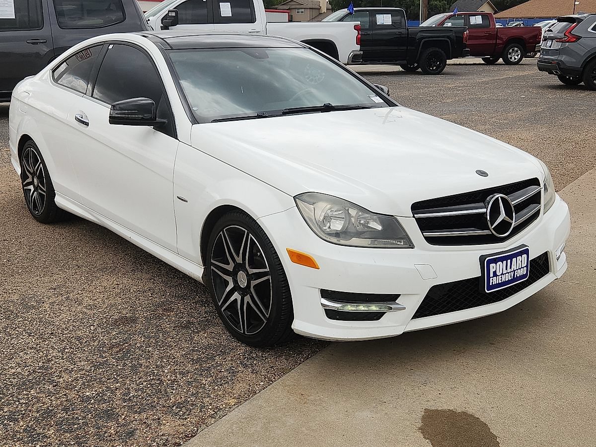 Used 2013 Mercedes-Benz C 250 Coupe image 4