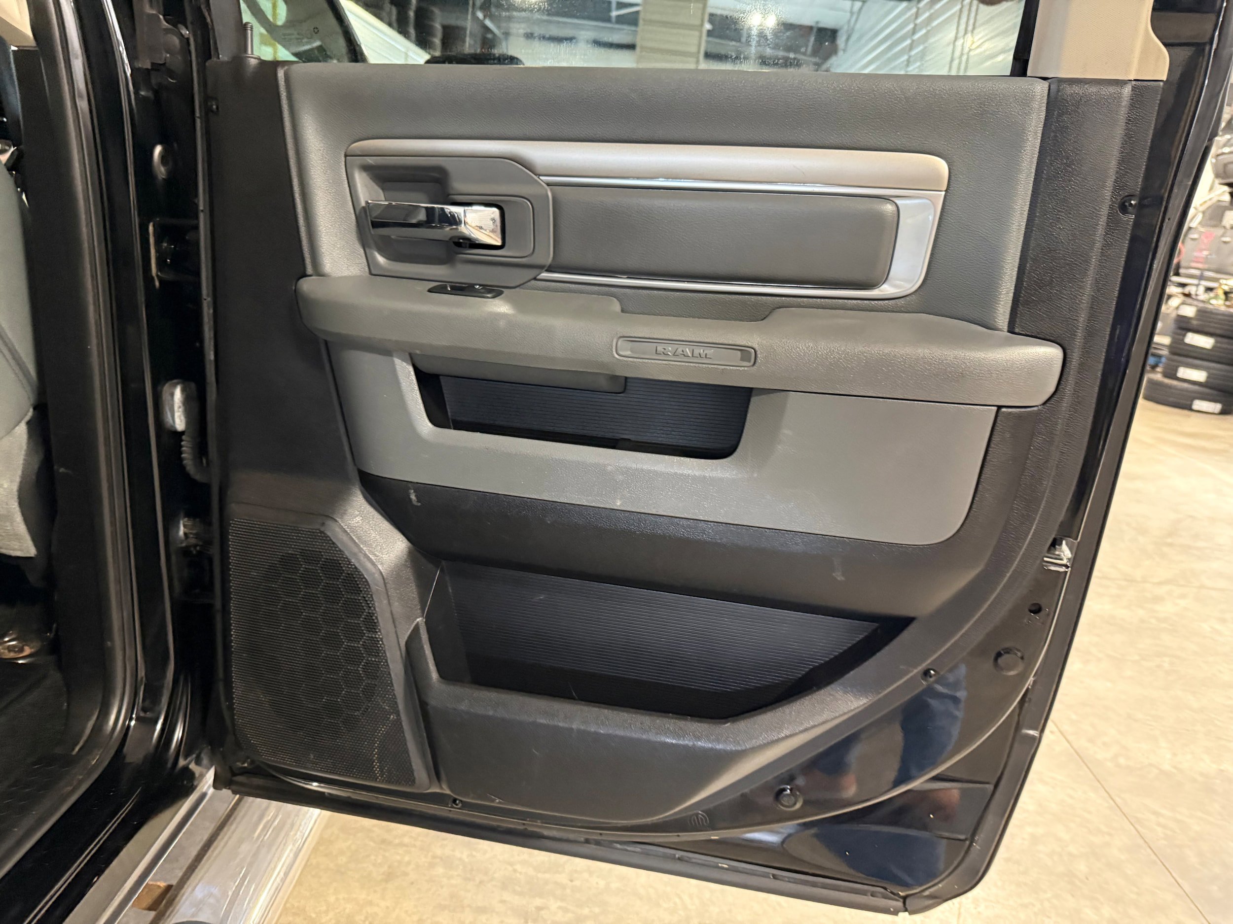 Used 2013 RAM 2500 Outdoorsman AWD/4WD image 14