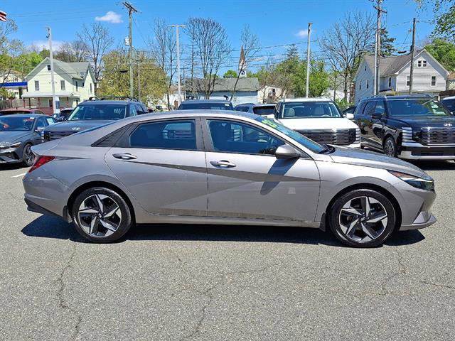 Certified 2023 Hyundai Elantra SEL w/ Convenience Package FWD image 26