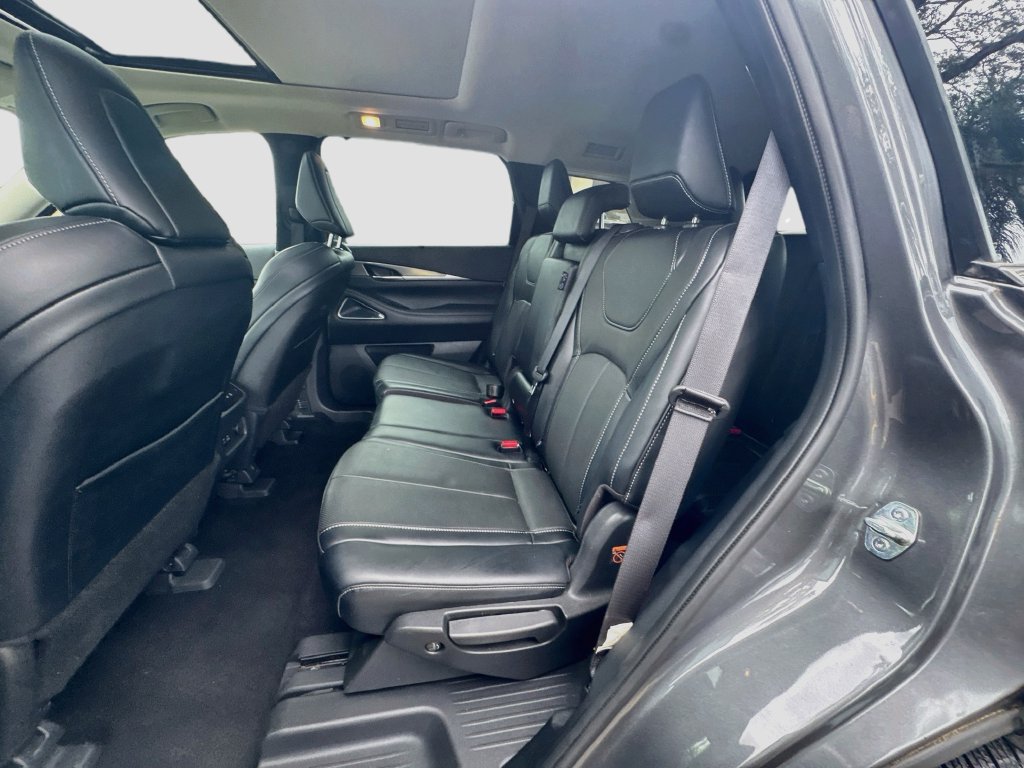 Certified 2023 INFINITI QX60 Luxe w/ Vision Package AWD/4WD image 27