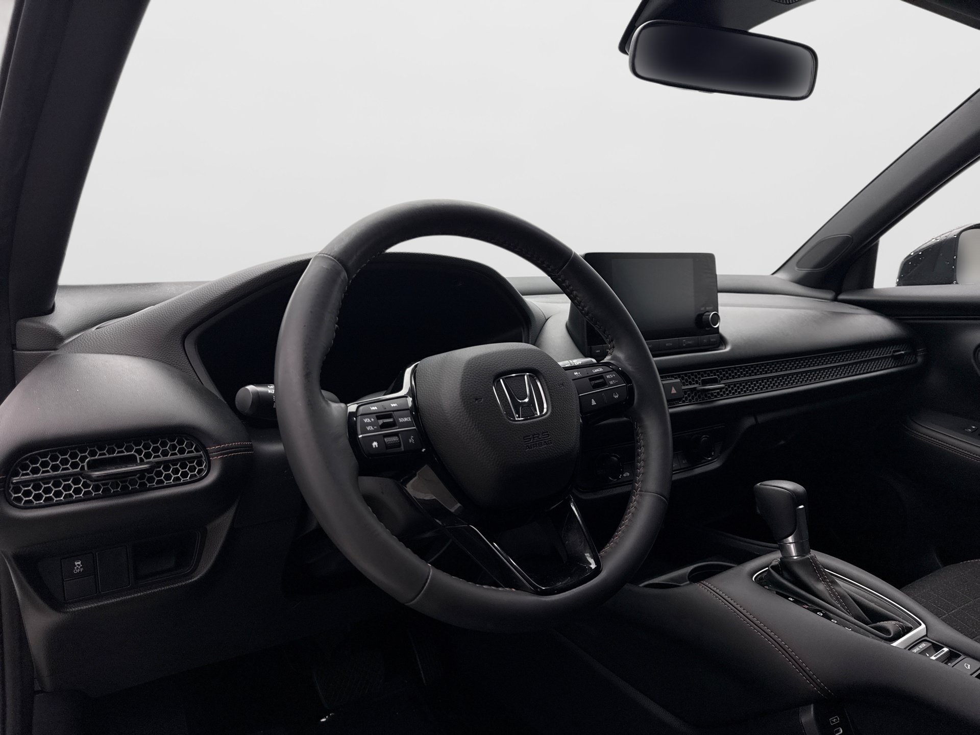 Used 2024 Honda HR-V Sport image 10