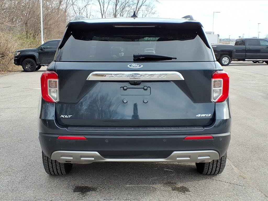 Used 2022 Ford Explorer XLT w/ Equipment Group 202A image 32