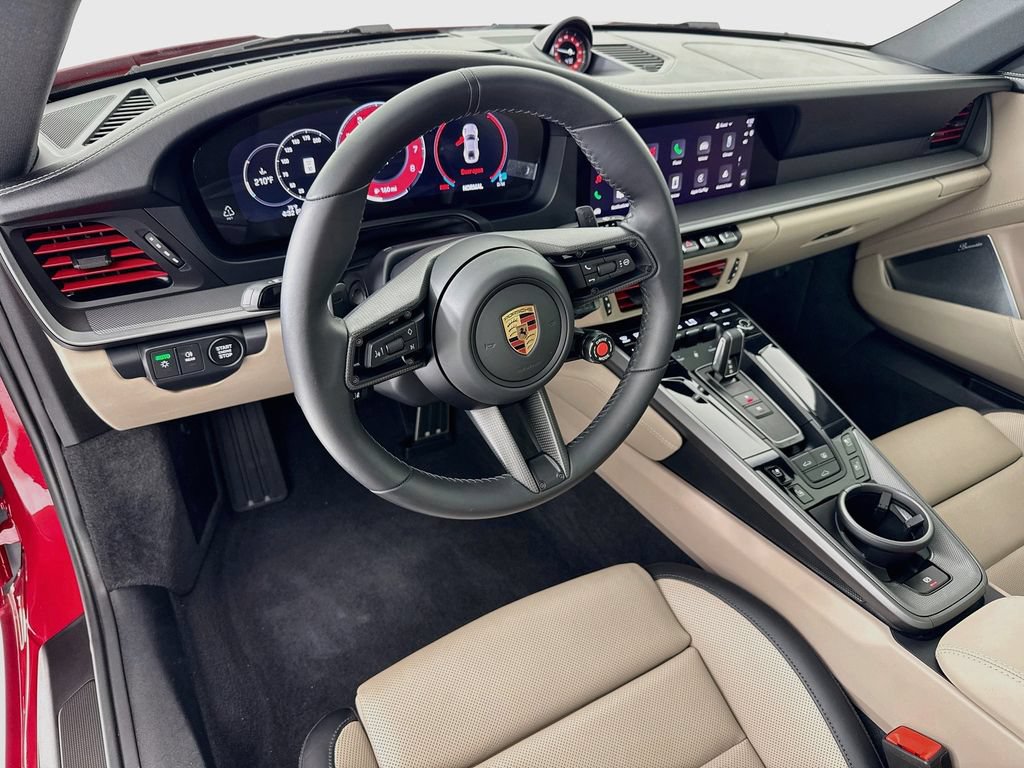 Certified 2025 Porsche 911 Carrera RWD image 4
