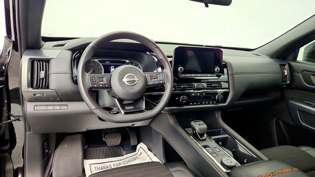 Used 2025 Nissan Pathfinder Rock Creek AWD/4WD image 12