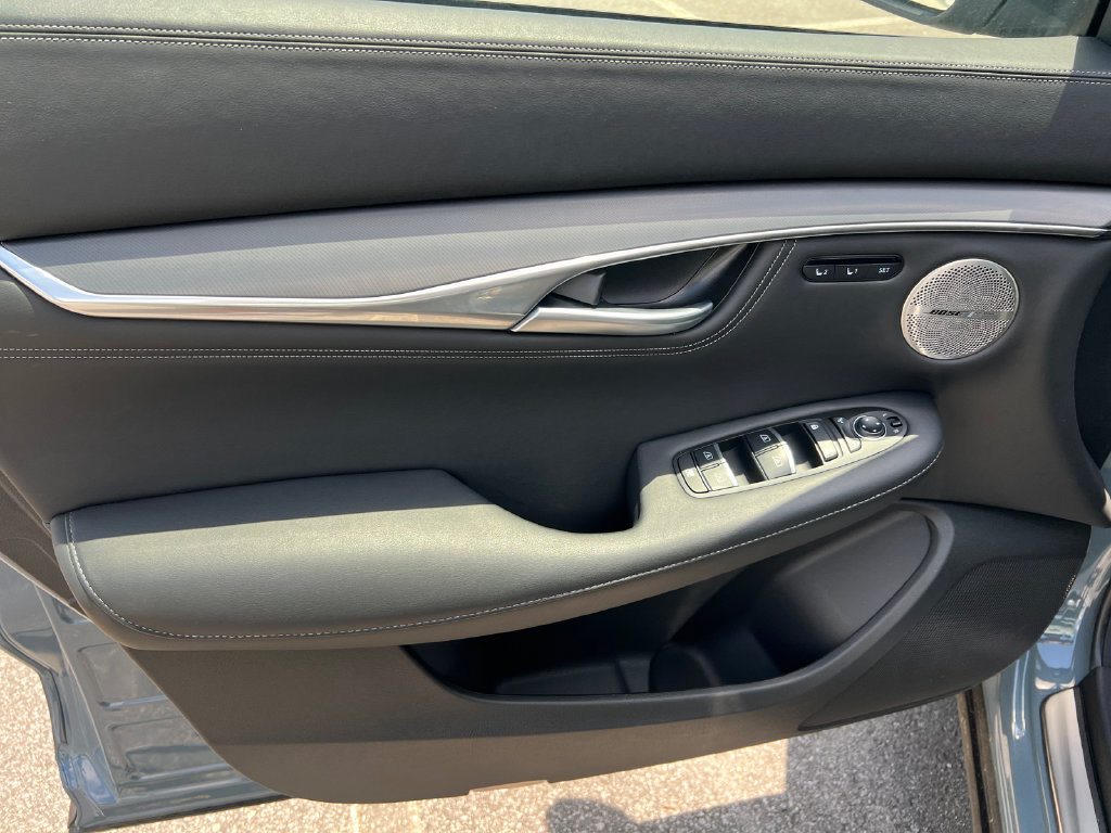 Certified 2025 INFINITI QX55 Essential AWD/4WD image 11