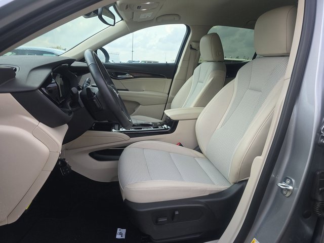 Used 2023 Buick Envision Preferred image 4