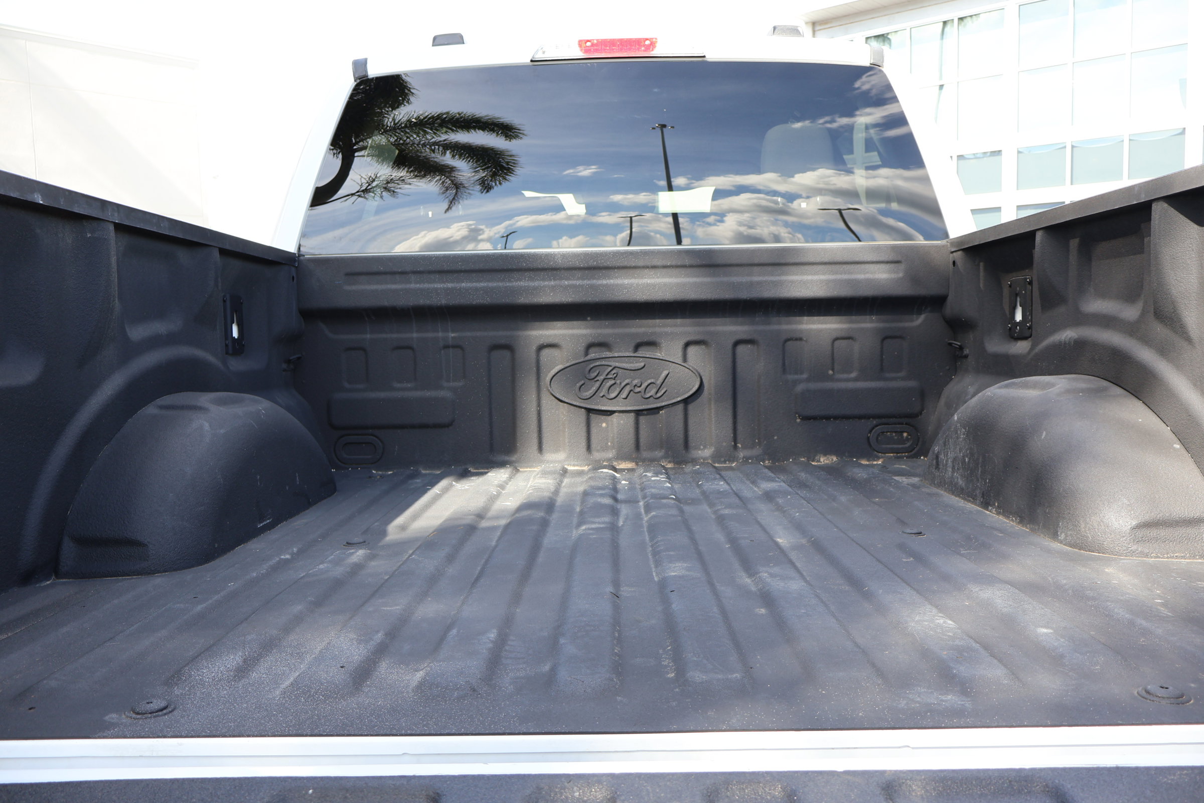 Used 2022 Ford F150 Lightning Pro image 19