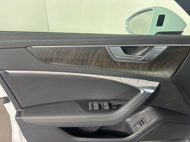 Used 2023 Audi A6 Premium Plus w/ Premium Plus Package image 10