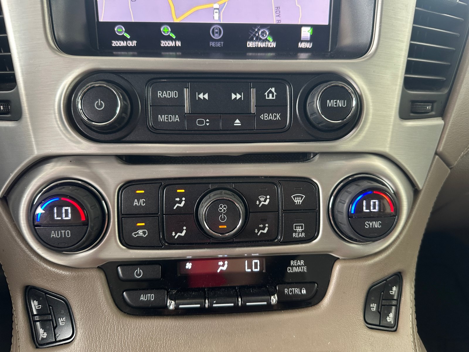 Used 2015 GMC Yukon SLT w/ Open Road Package RWD image 21