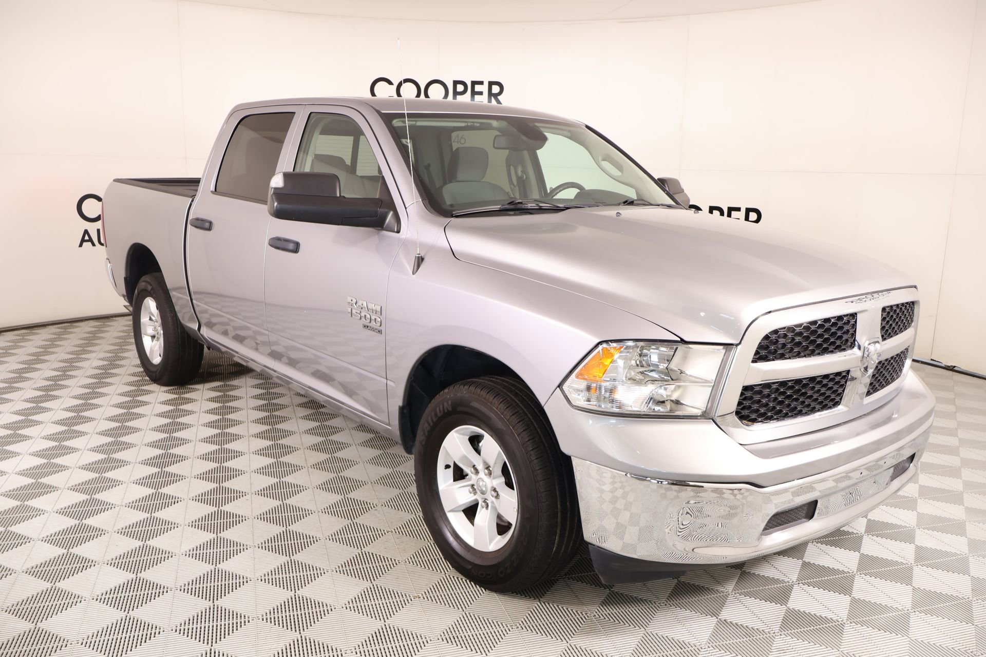 Used 2023 RAM 1500 Classic SLT w/ Trailer & Traction Group AWD/4WD image 1