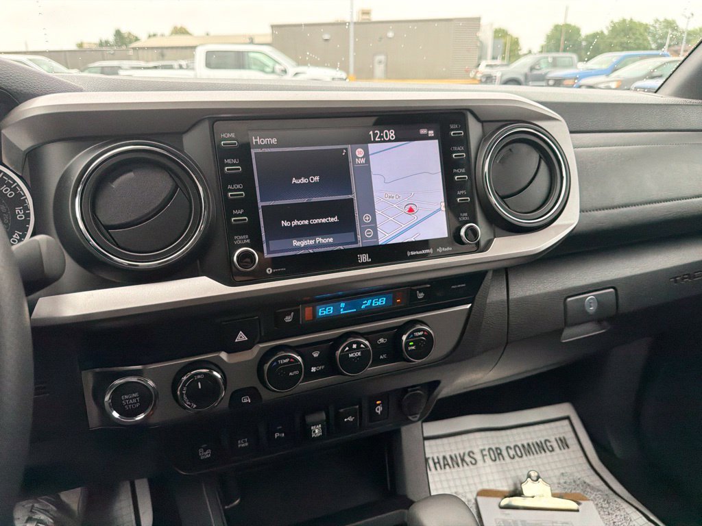 Used 2021 Toyota Tacoma Limited AWD/4WD image 18