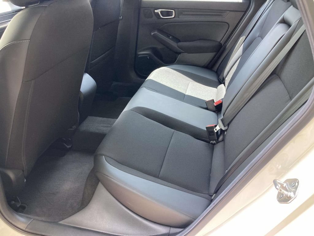 Used 2025 Honda Civic Sport image 9