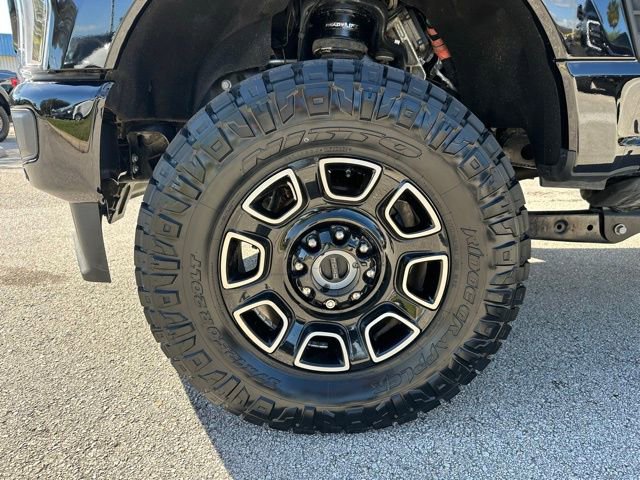 Certified 2025 Ford F250 Platinum image 38