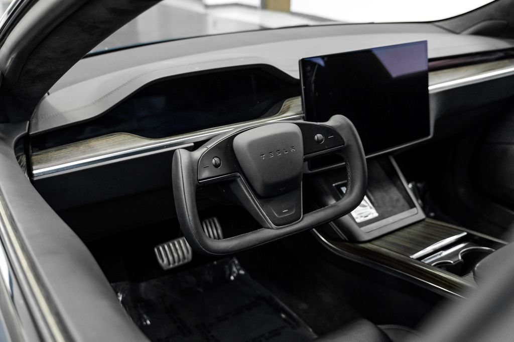 Used 2023 Tesla Model S AWD/4WD image 15
