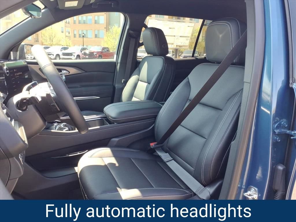 New 2026 Chevrolet Traverse LT FWD image 15