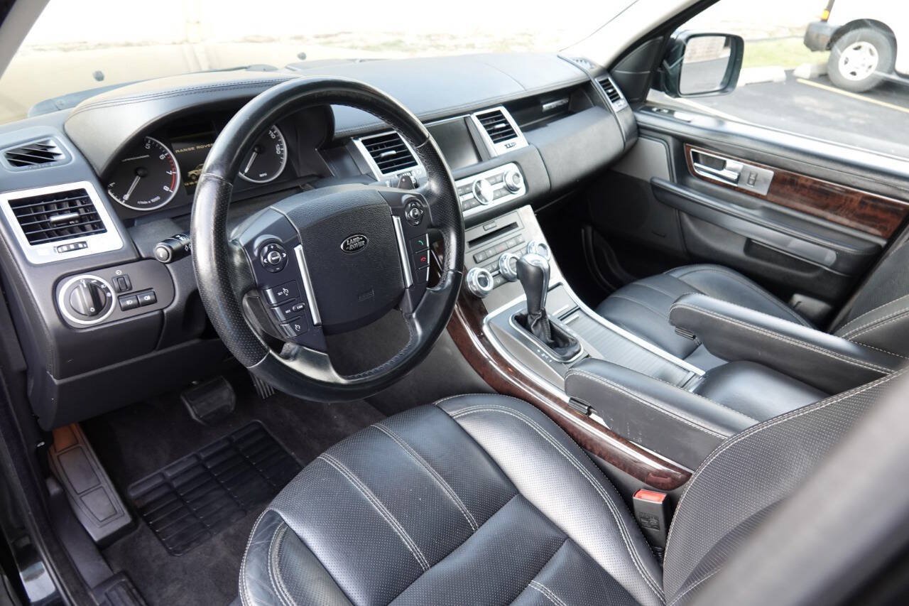 Used 2011 Land Rover Range Rover Sport Supercharged AWD/4WD image 3