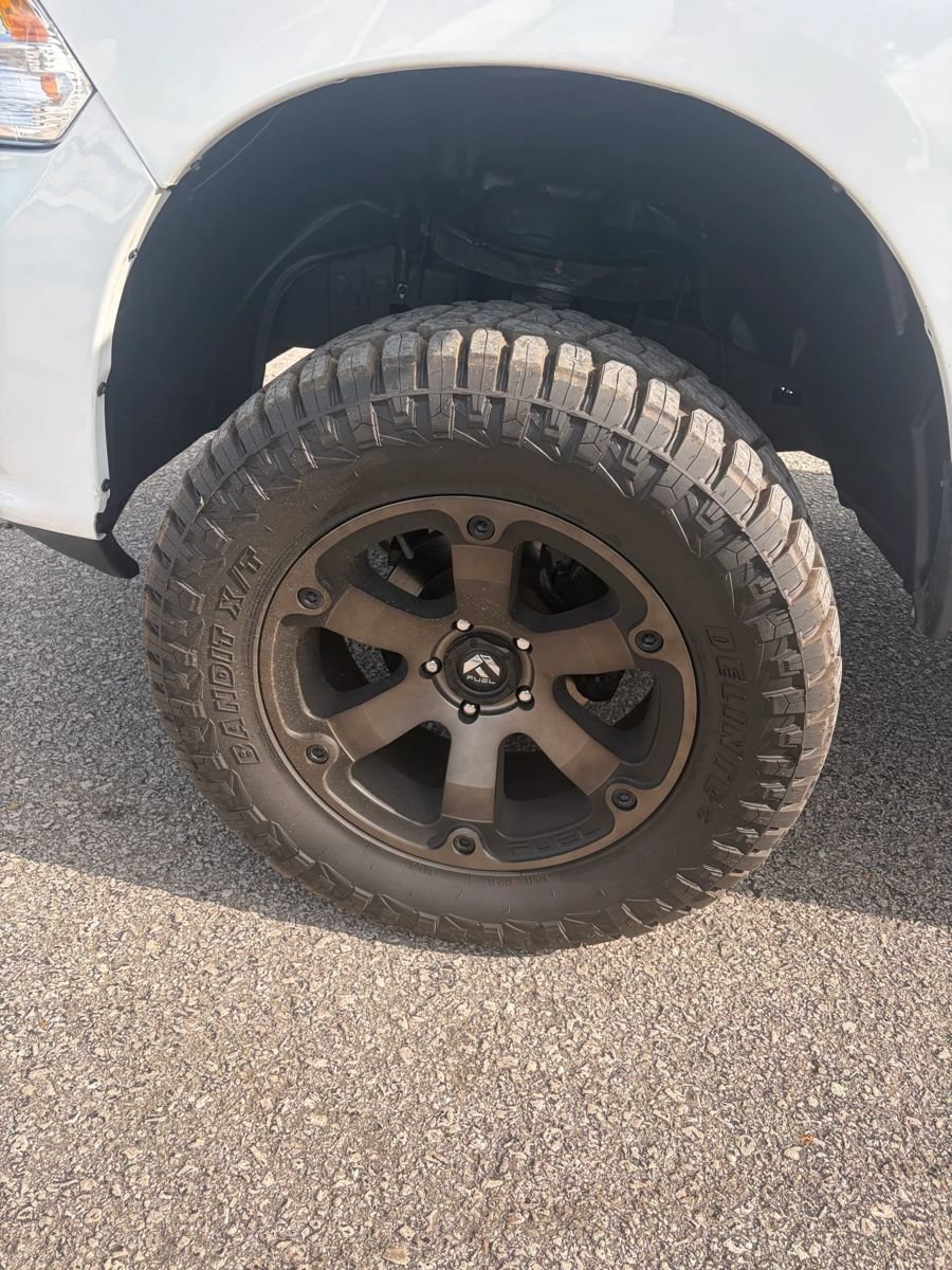Used 2016 RAM 1500 Express AWD/4WD image 10