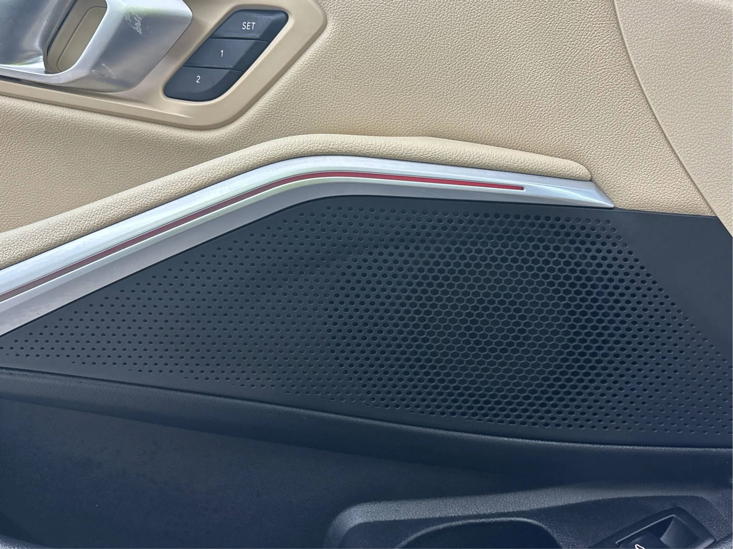 Used 2020 BMW 330i xDrive Sedan w/ Convenience Package image 41