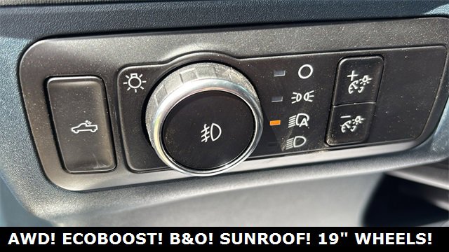 New 2025 Ford Maverick Lobo image 17