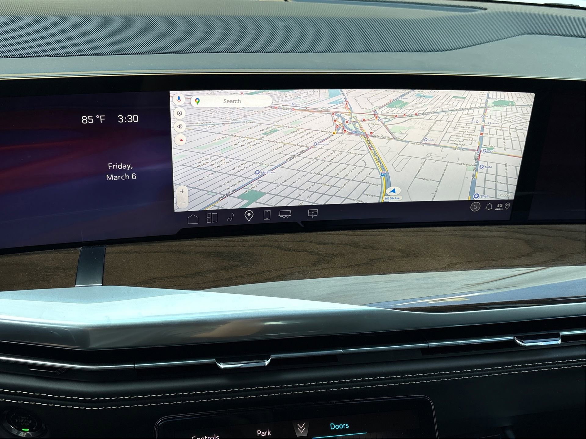 New 2026 Cadillac Escalade Platinum Sport image 25