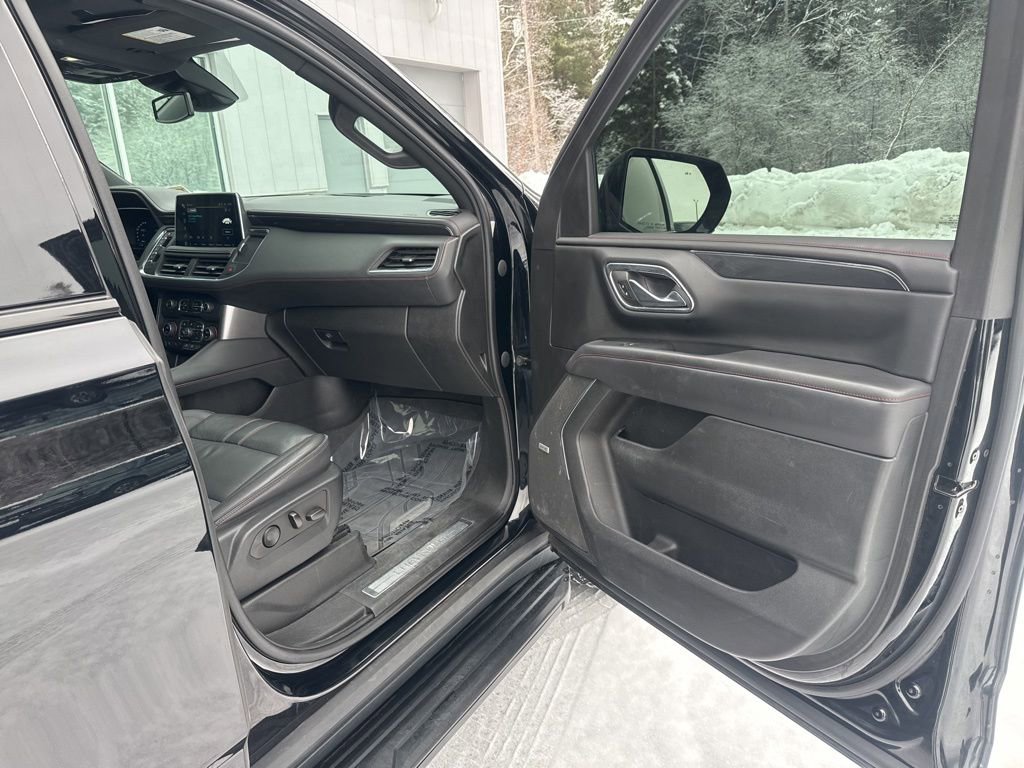 Used 2023 Chevrolet Tahoe RST w/ Luxury Package image 25