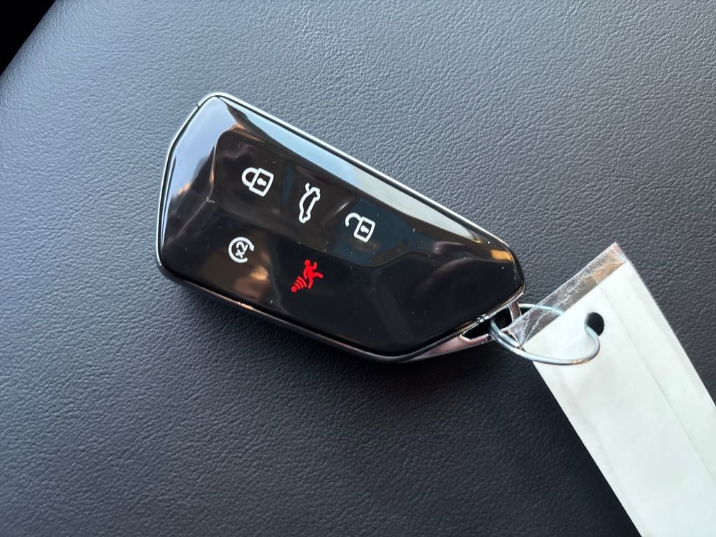 New 2026 Volkswagen Atlas SEL image 23