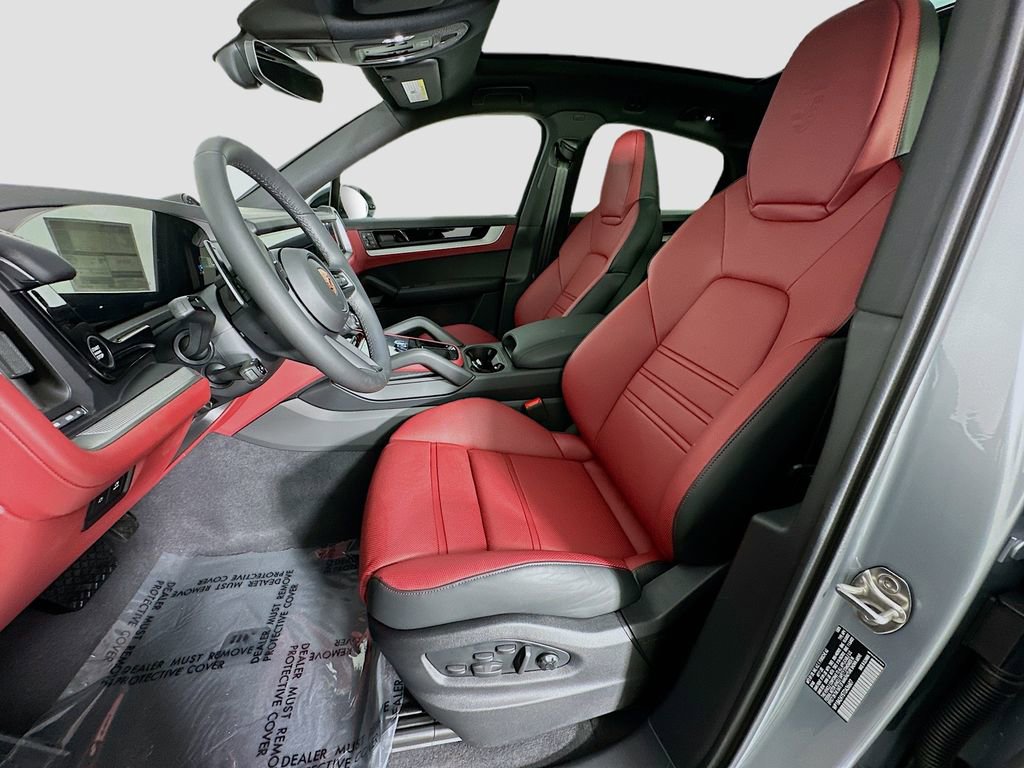 New 2026 Porsche Cayenne Coupe image 5