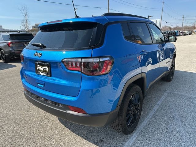 New 2026 Jeep Compass Latitude image 6