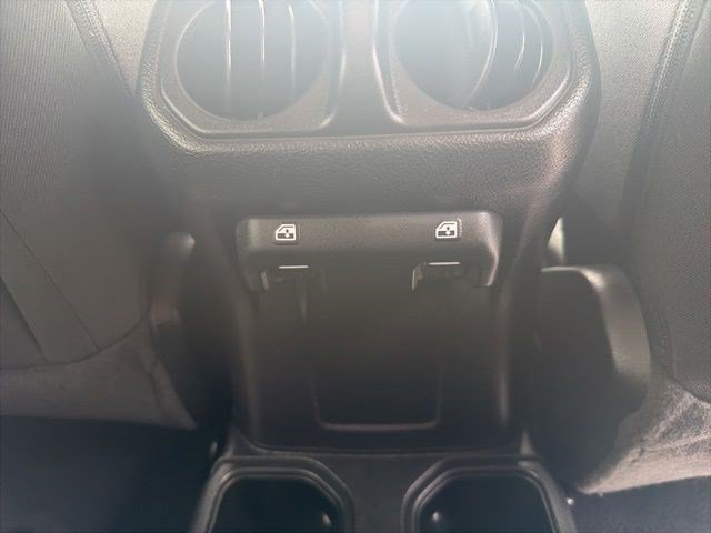 Used 2020 Jeep Wrangler Unlimited Sport S AWD/4WD image 28