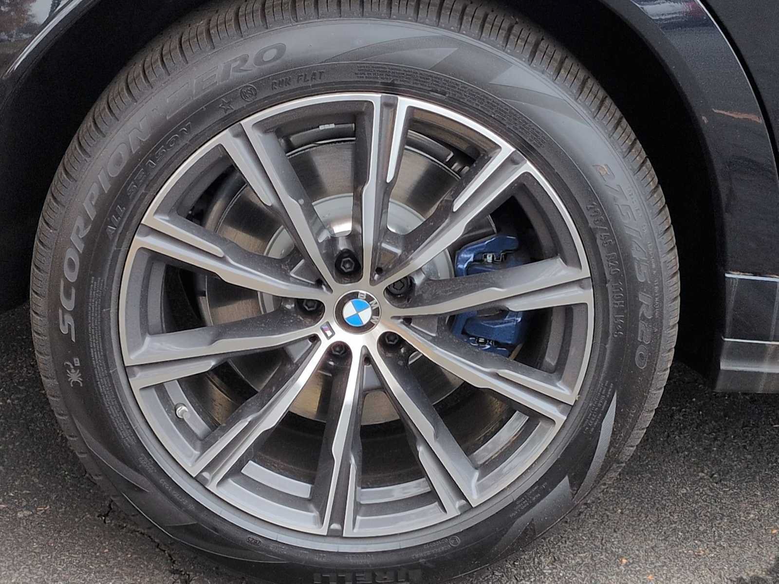 Used 2026 BMW X6 M60i AWD/4WD image 14
