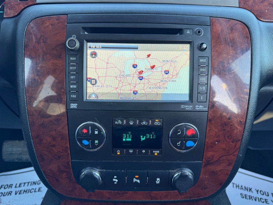Used 2012 Chevrolet Avalanche LTZ image 21